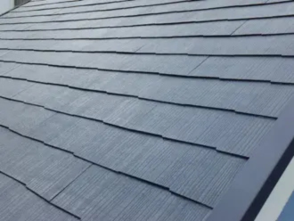 グレー色の化粧スレート